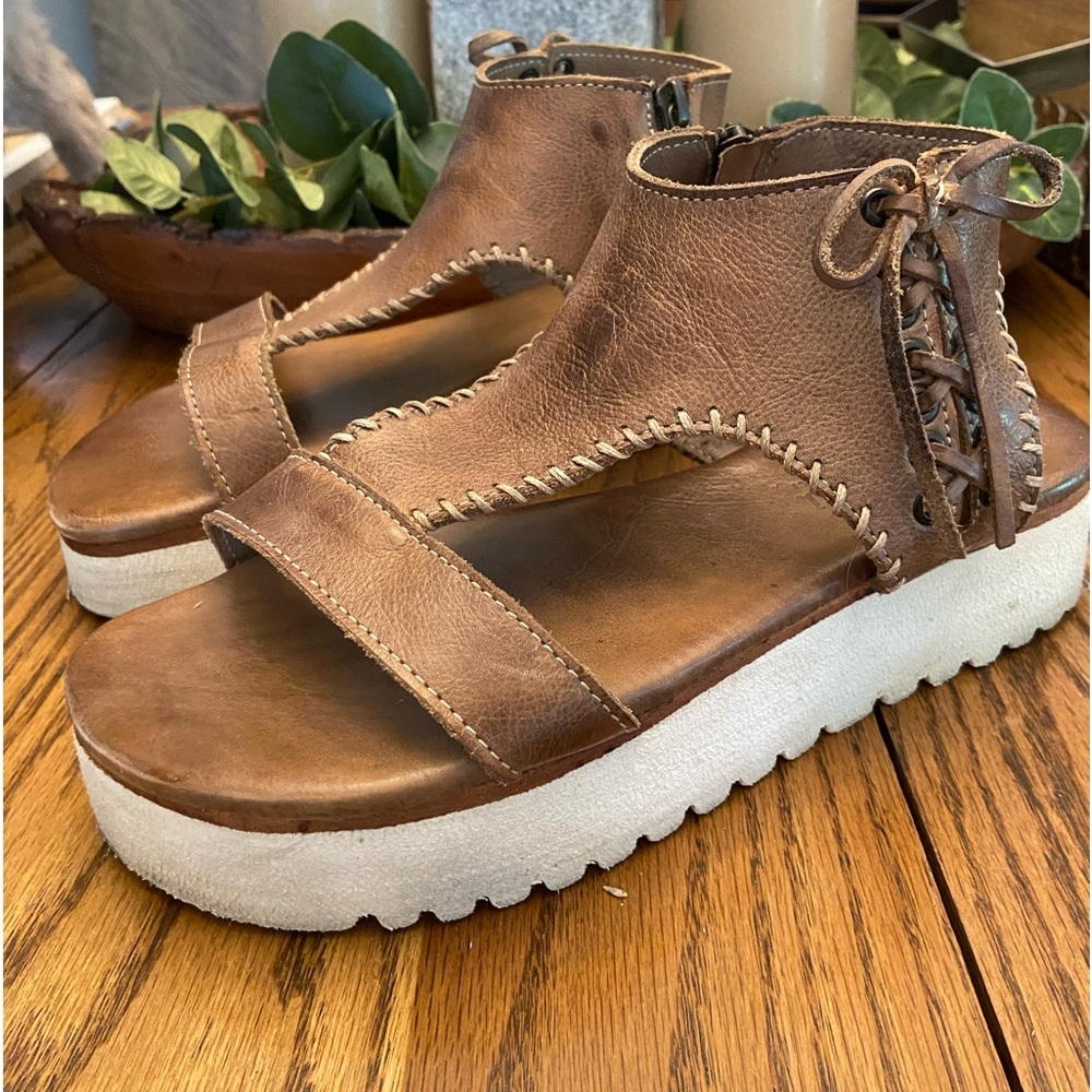 Bed Stu Women’s Zoe Platform Tan Rustic Sandals